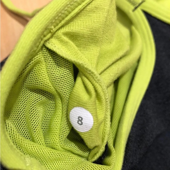 2 LULULEMON ATHLETICA  Heathered Black & Striped Green POWER Y TANK Top 8 MEDIUM - Picture 9 of 9